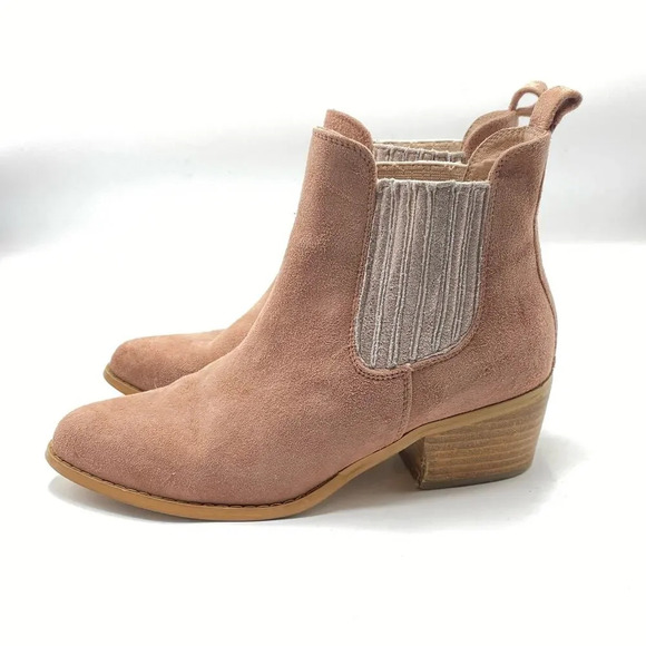 BY ANTHROPOLOGIE Dusty Rose Pink Suede Chelsea Heeled Western Boots Booties Sz 6 - Picture 4 of 8